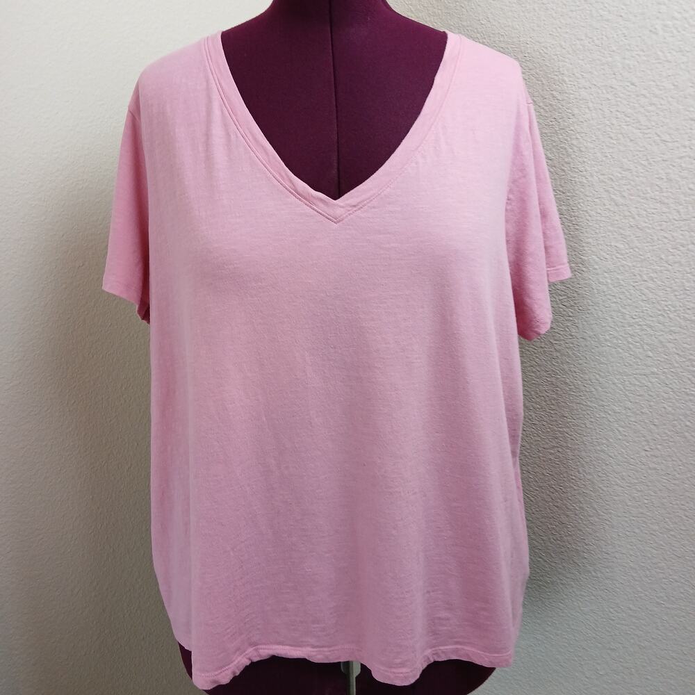 a.n.a. pink V-neck T-shirt 2X casual comfort tee shirt top short sleeve